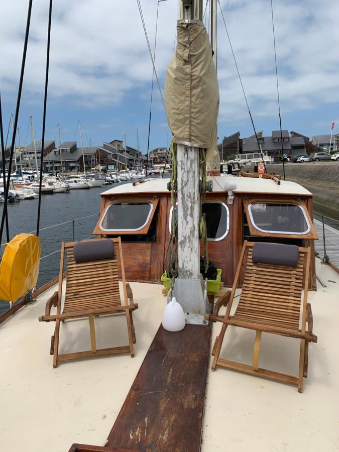 Port Deauville Yacht vintage Exterior foto